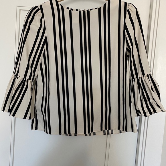 Alice + Olivia Black White Striped Silk Top Blouse - Picture 2 of 5